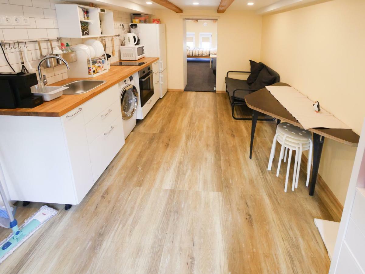 Low Ceiling Apartment 리가 외부 사진