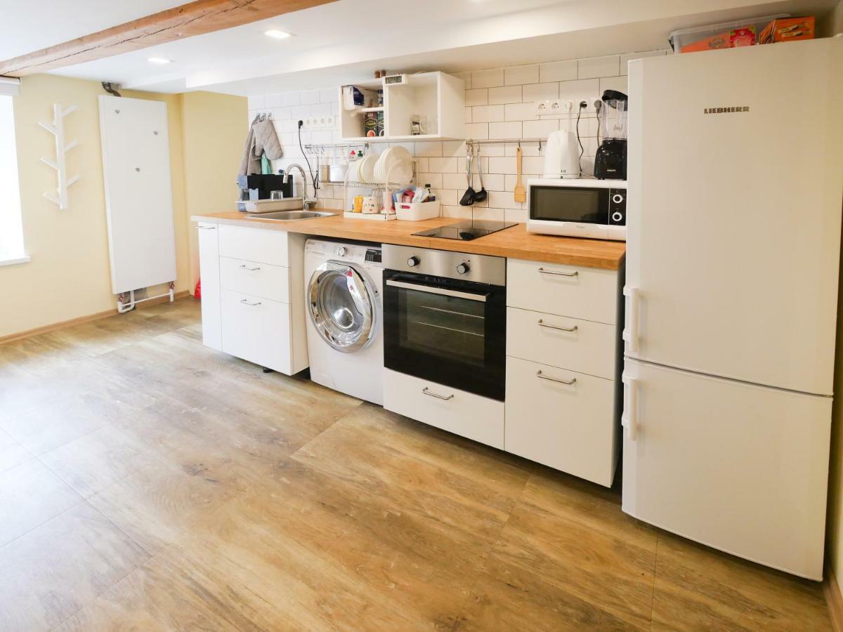 Low Ceiling Apartment 리가 외부 사진